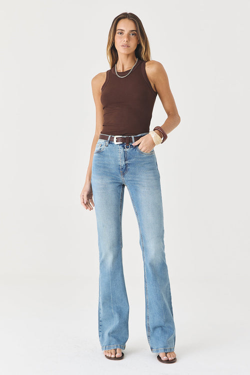 Calça Larissa Bootcut Jeans Médio